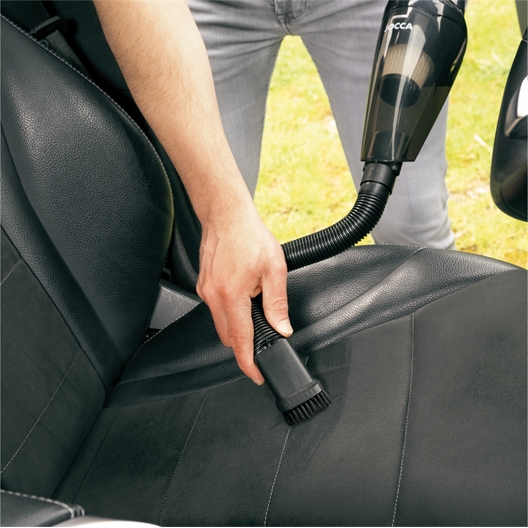 Aspirateur de voiture